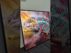 ロングストリップタッチスクリーンモニター あなたのビジネスのための高度なディスプレイ技術