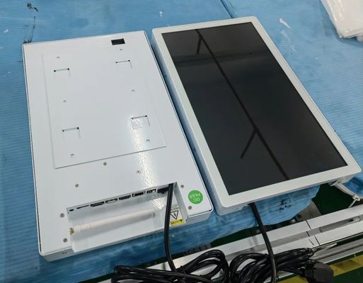 21.5インチ アンドロイドビデオ LCD広告ディスプレイ 3000:1コントラストと平らなバックシェル